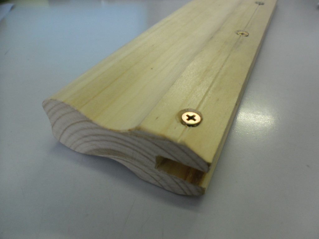 (image for) Leapfrog Moulded Ergonomic Wooden Handle (per 1cm)